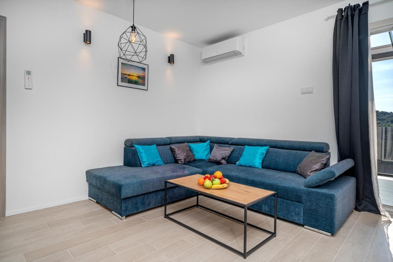 Wonderhouse Sovlja Villa Tribalj Exteriör bild