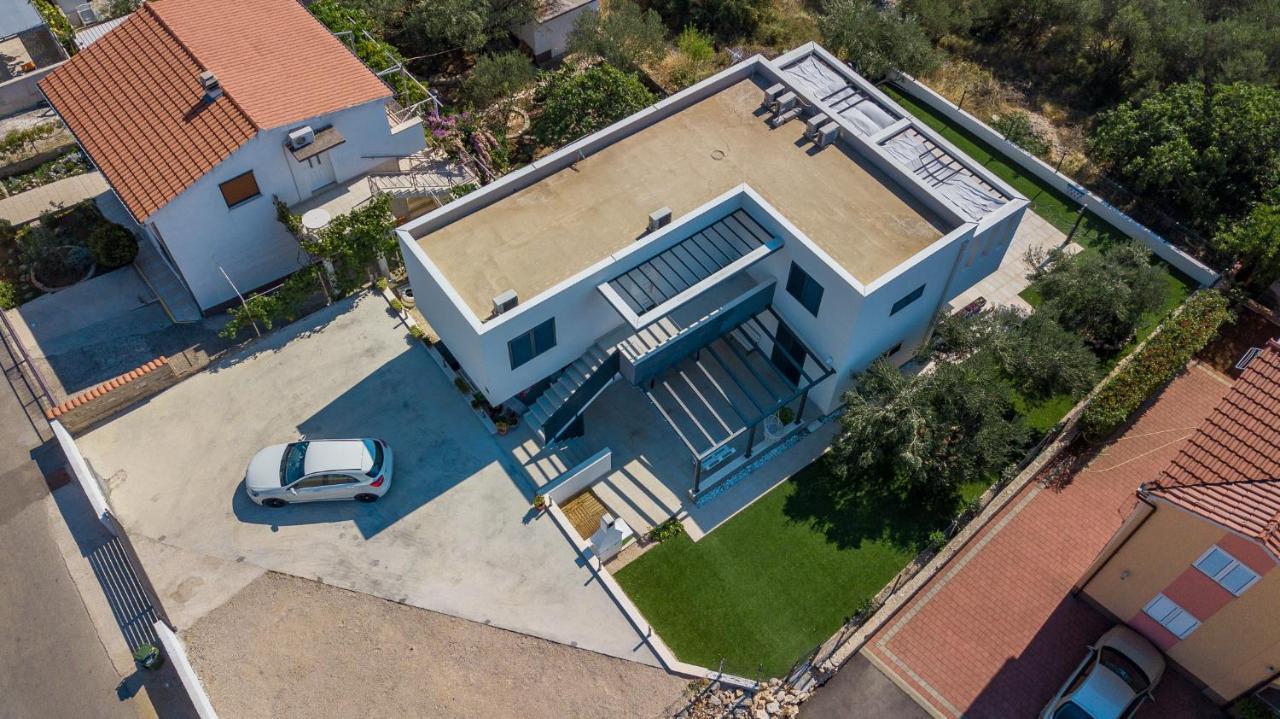 Wonderhouse Sovlja Villa Tribalj Exteriör bild